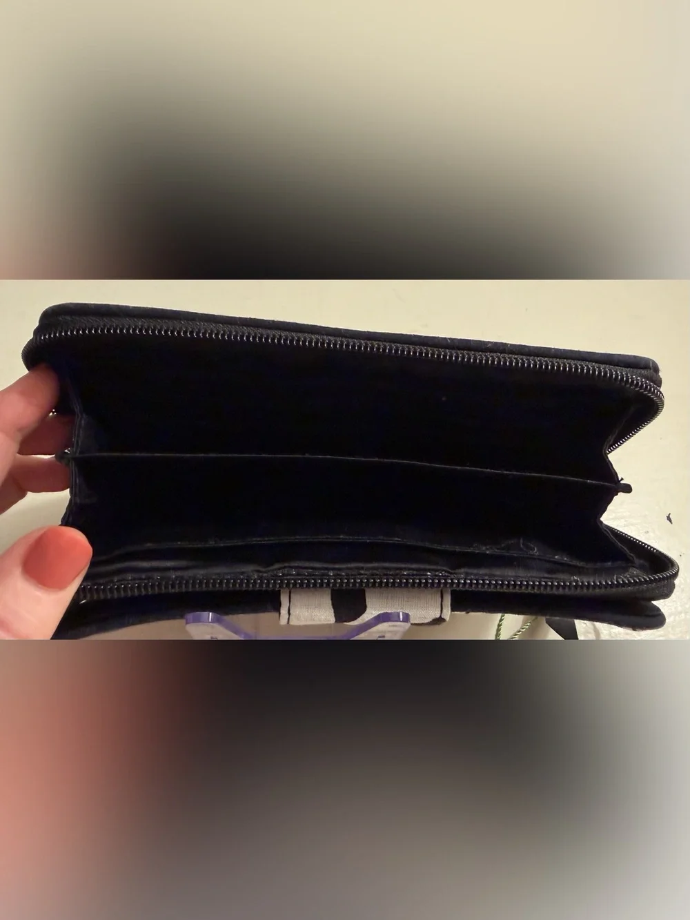 Vera Bradley Turnlock Wallet in the pattern Imperial Rose